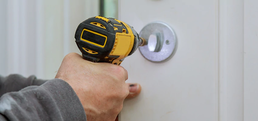 Street Locksmith For Smart Lock Repair in Capitola, CA